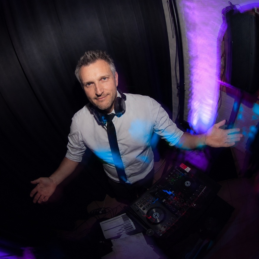 Dj für Hochzeiten unf Firmenevents in Aachen und Umgebung